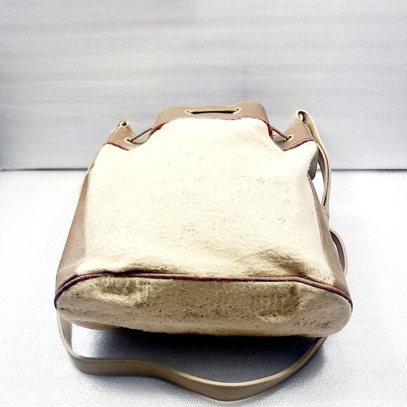 Gucci Canvas Leather Shoulder Bag - Picture 7 of 9